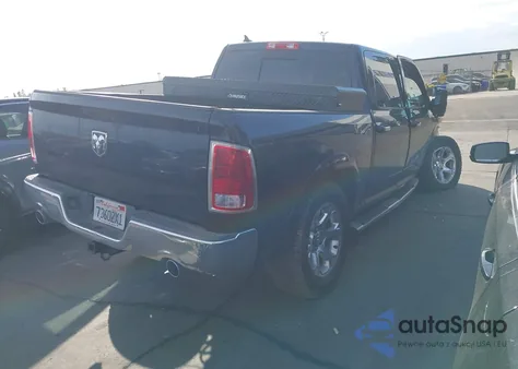 2015 Ram 1500 Laramie z USA, uszkodzony, nr VIN 1C6RR6NM2FS722814